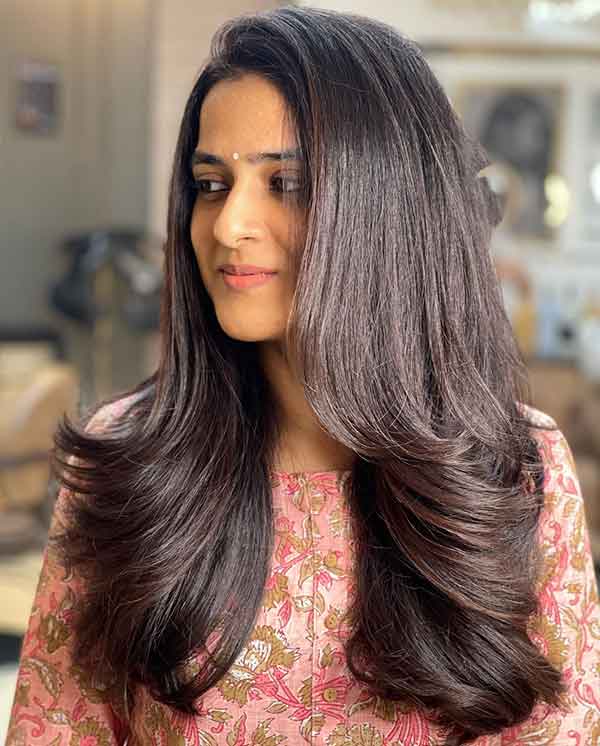 Long Layered Hair Side Part
