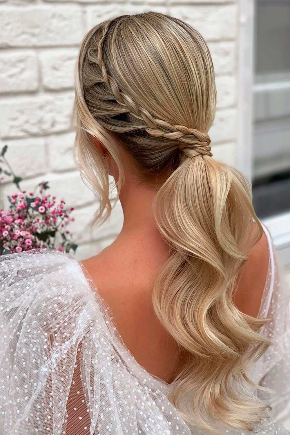 Low Ponytail For Wedding